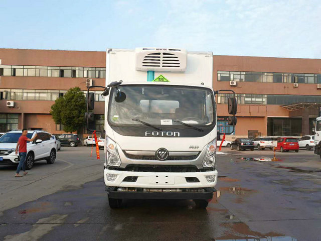 奧鈴醫(yī)療廢物運(yùn)輸車（荷載7噸）