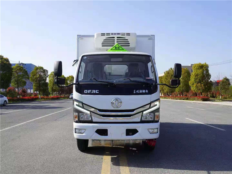 東風(fēng)醫(yī)療廢物轉(zhuǎn)運(yùn)車